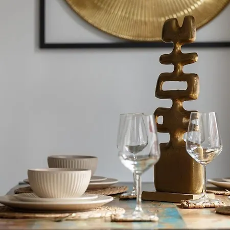 3br In - Perfect For Family ليدز